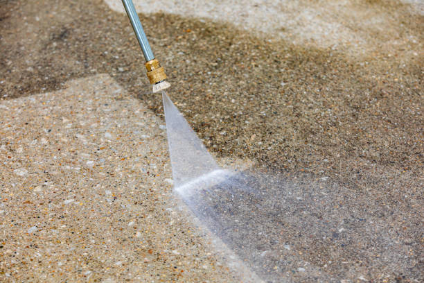 Best Pool Deck Cleaning  in Watertown, WI